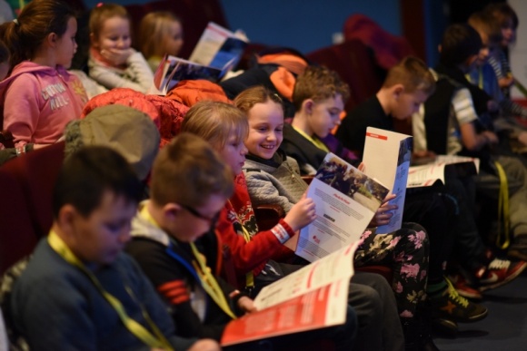 Media Markt partnerem Otwartych Drzwi Do Kultury BIZNES, Kultura - Media Markt od początku istnienia sieci w Polsce aktywnie angażuje się w działania CSR, którym przyświeca idea „All business is local”.