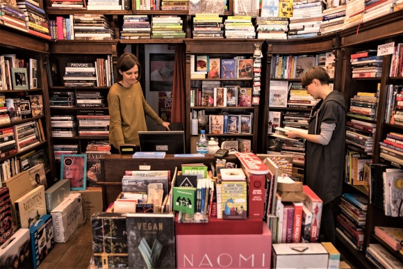 Kameralne księgarnie wracają do gry