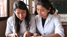 Ile dzieci w Polsce deklaruje chęć dalszego kształcenia na poziomie wyższym? BIZNES, Edukacja - W Polsce zaledwie 39% dzieci rodziców o niskim statusie zawodowym deklaruje chęć dalszego kształcenia na poziomie wyższym. Wśród dzieci rodziców o wysokim statusie zawodowym ten odsetek wynosi 60%, podkreśla UNICEF w raporcie.