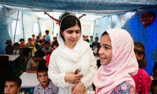 AVON na rzecz organizacji Malala Fund