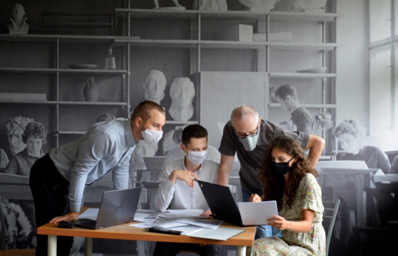 Projekt „Teatr Światła” dał zwycięstwo polskim studentom architektury w Internat
