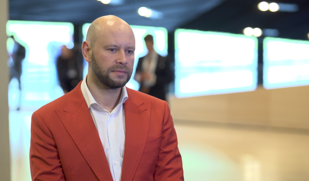 gierszynski-handel-ai-foto Handel internetowy będzie rósł w najbliższych latach w tempie kilkunastoprocentowym. Napędza go inflacja, ale też nowinki technologiczne