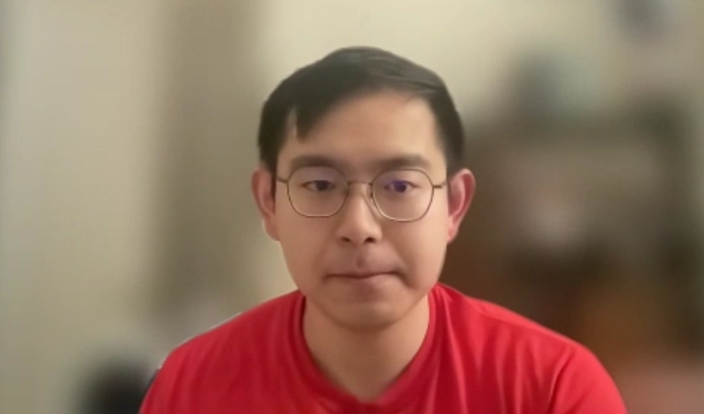 baxi-chong-robot-3-foto Roboty nie muszą być wyposażone w czujniki, aby się poruszać. Kluczowa jest większa liczba nóg