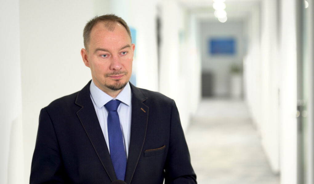 knap-leki-foto W przyszłym roku wejdzie w życie obowiązek raportowania ilości antybiotyków stosowanych w hodowli zwierząt. Ma pomóc w walce z lekoopornością