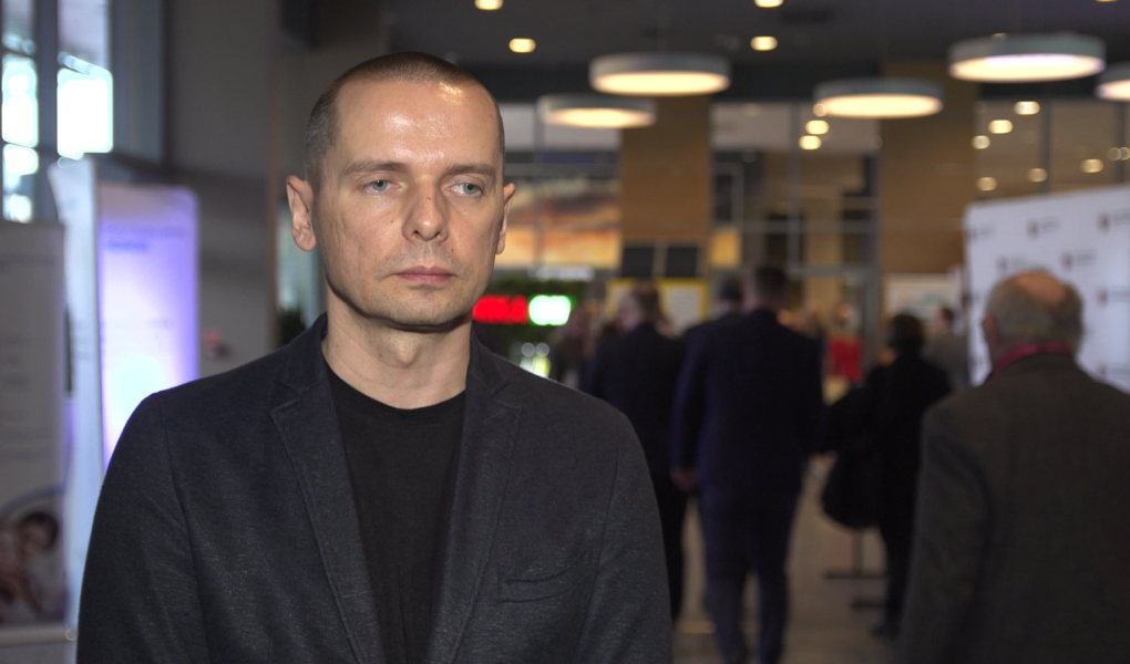 dyki-cyberbezpieczenstwo-foto Zorganizowane grupy cyberprzestępcze sięgają po coraz bardziej zaawansowane narzędzia sztucznej inteligencji. Często celem ataków jest infrastruktura krytyczna