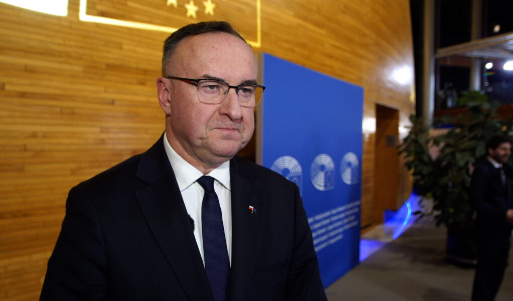 Unijne projekty i zamówienia obronne wymagają przyspieszenia. Pakiet uproszczeń Omnibus V ma w tym pomóc