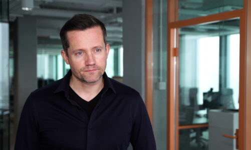 Po dwóch chudych latach rynek pracy IT się odbudowuje. W tym roku spodziewane są wzrosty wynagrodzeń